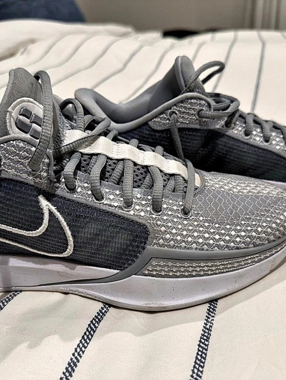Nike Air Zoom GT Cut 3 Gray US 9 Athletic Shoes
